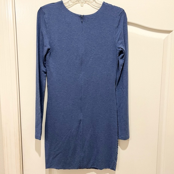 Torn by Ronny Kobo Tara Blue Pleated Long Sleeve Dress Size Medium - Picture 5 of 6